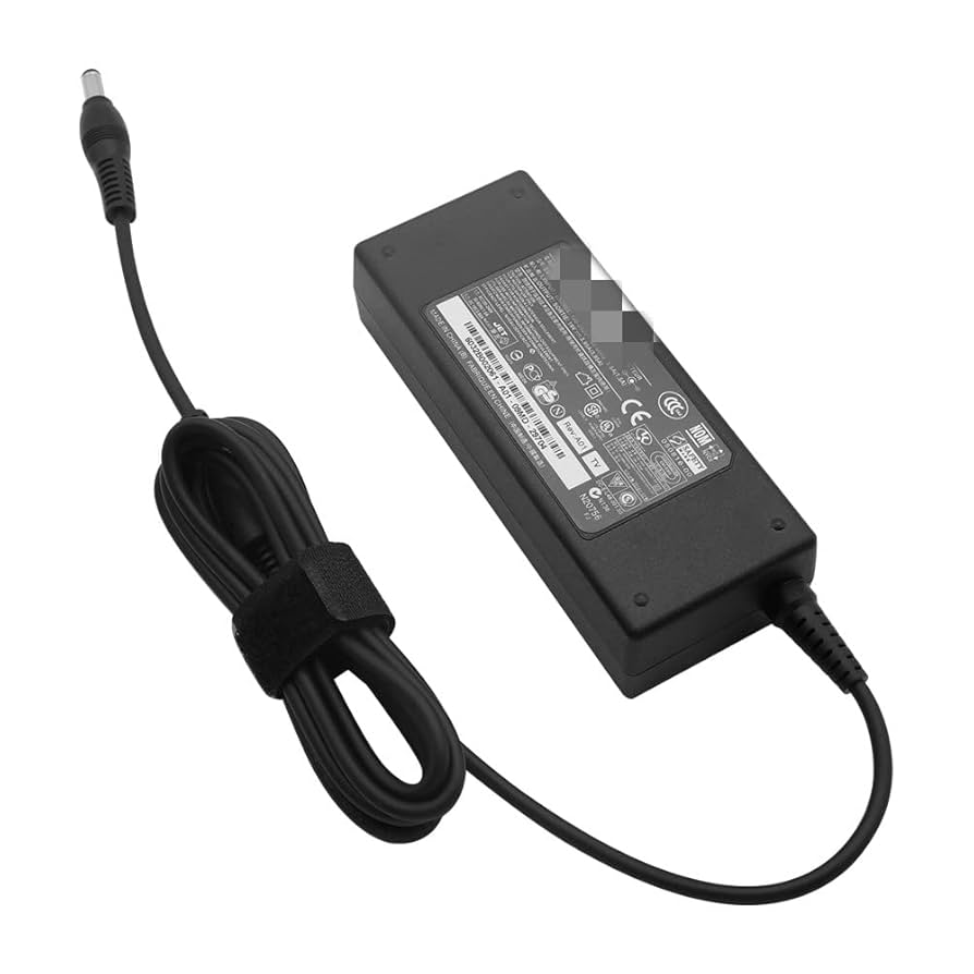 ダイナブック　k60/FS ACアダプタ付き　箱付き ダイナブック k60/FS ACアダプタ付き 箱付き Amazon | ミスター